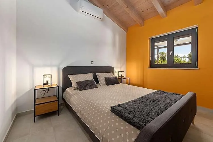 Villa Cattuni Baderna Croatia